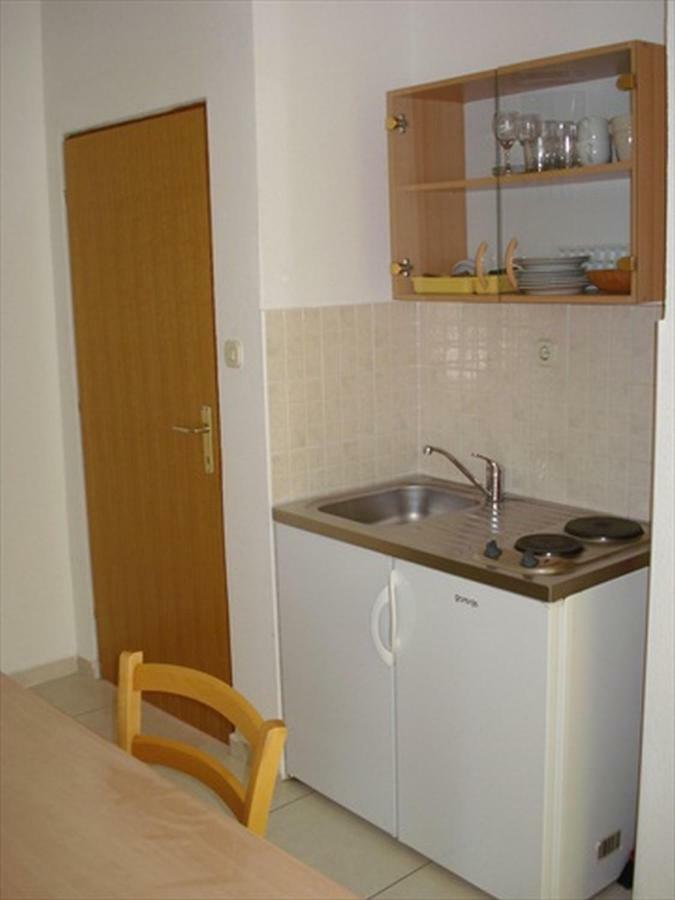 Appartement Tutini Dvori à Primošten Extérieur photo