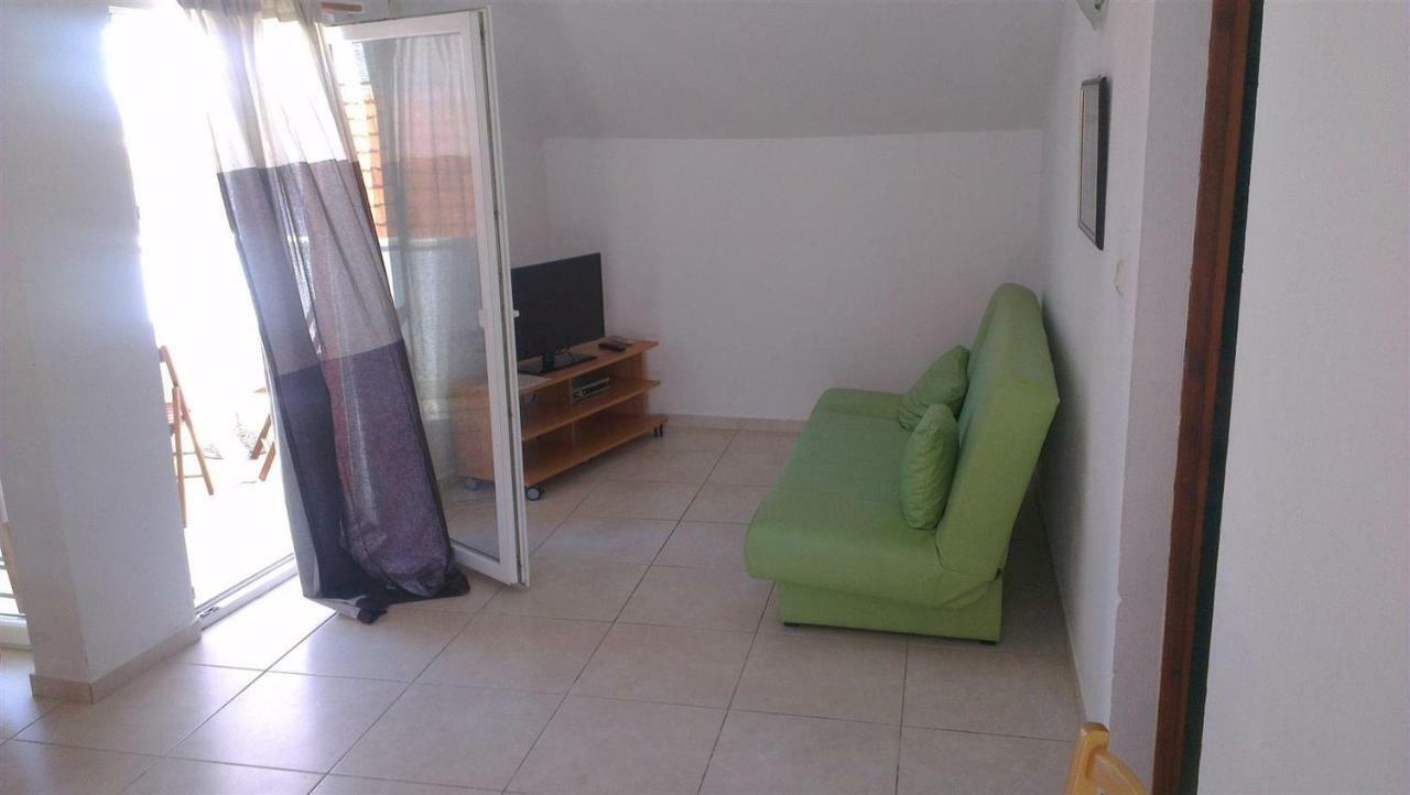 Appartement Tutini Dvori à Primošten Extérieur photo
