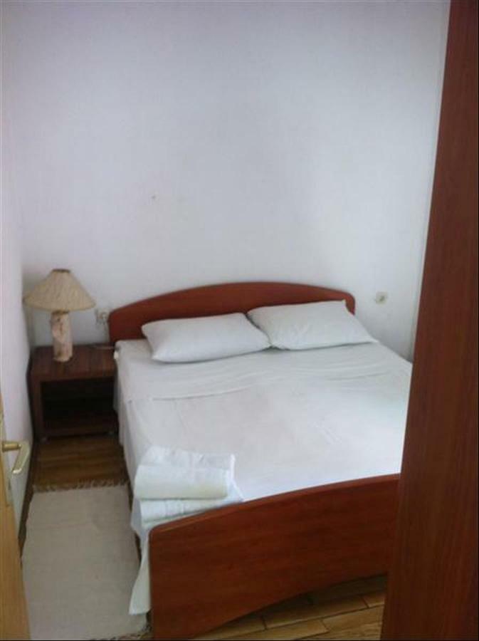 Appartement Tutini Dvori à Primošten Extérieur photo